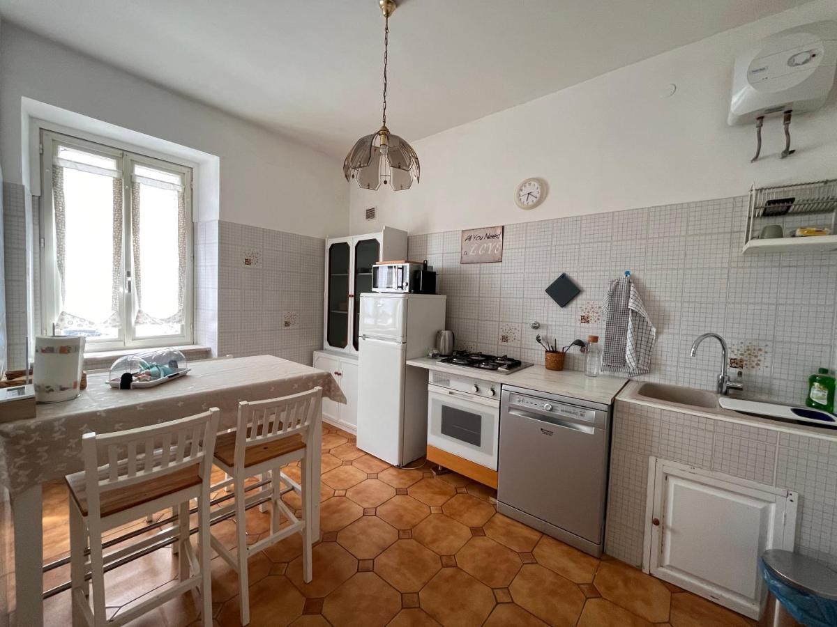 Appartement 45°-13° Nord Est à Trieste Extérieur photo